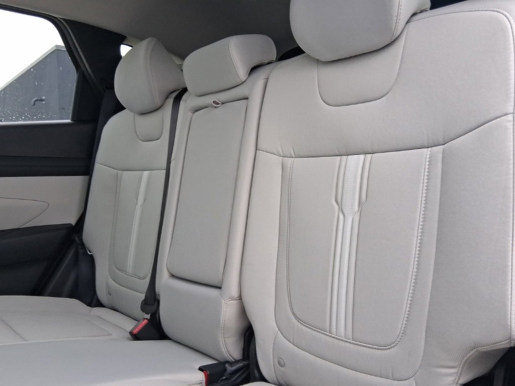 New 2026 Hyundai Tucson SEL image 16