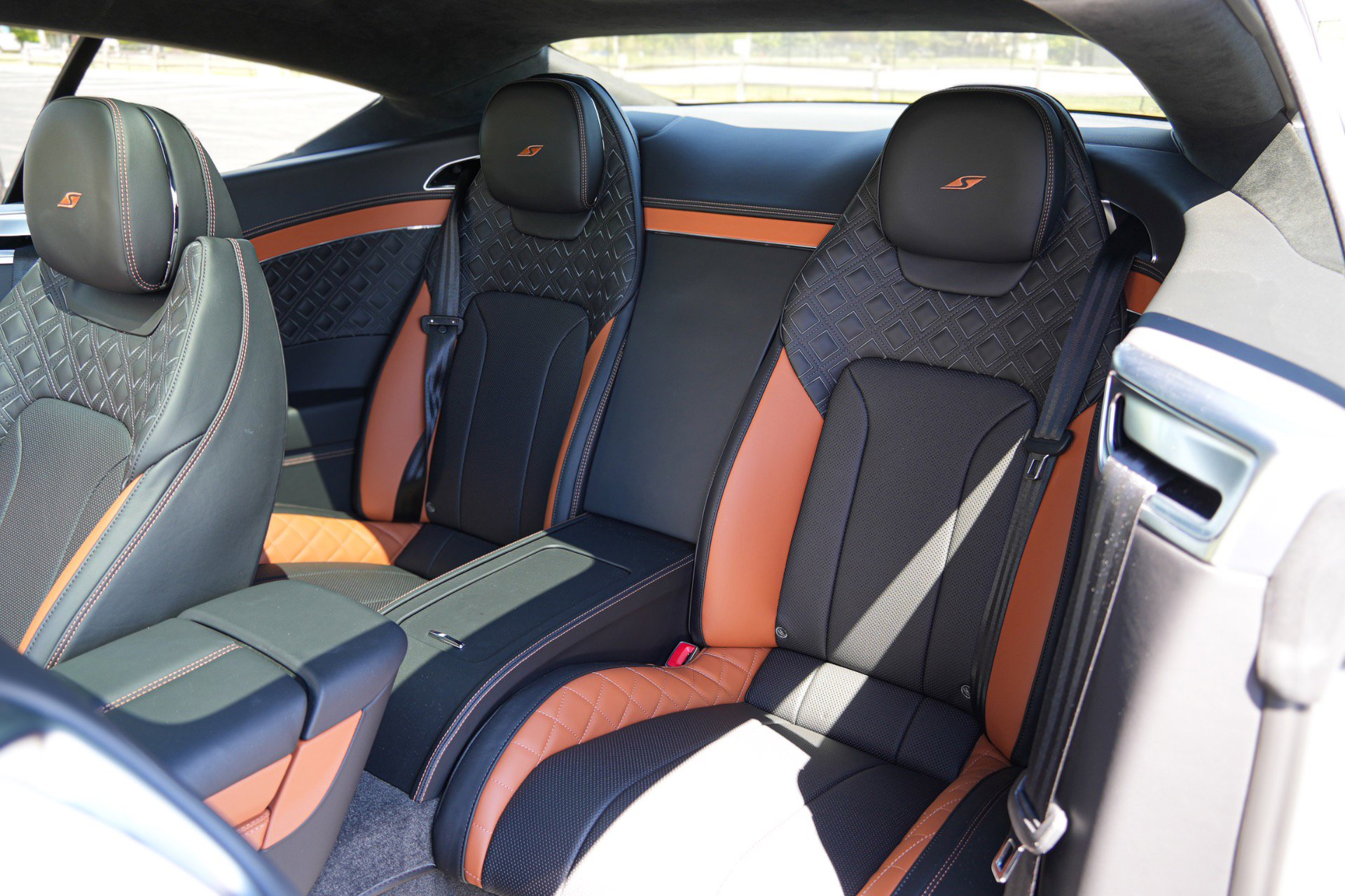 Used 2023 Bentley Continental GT V8 AWD/4WD image 18