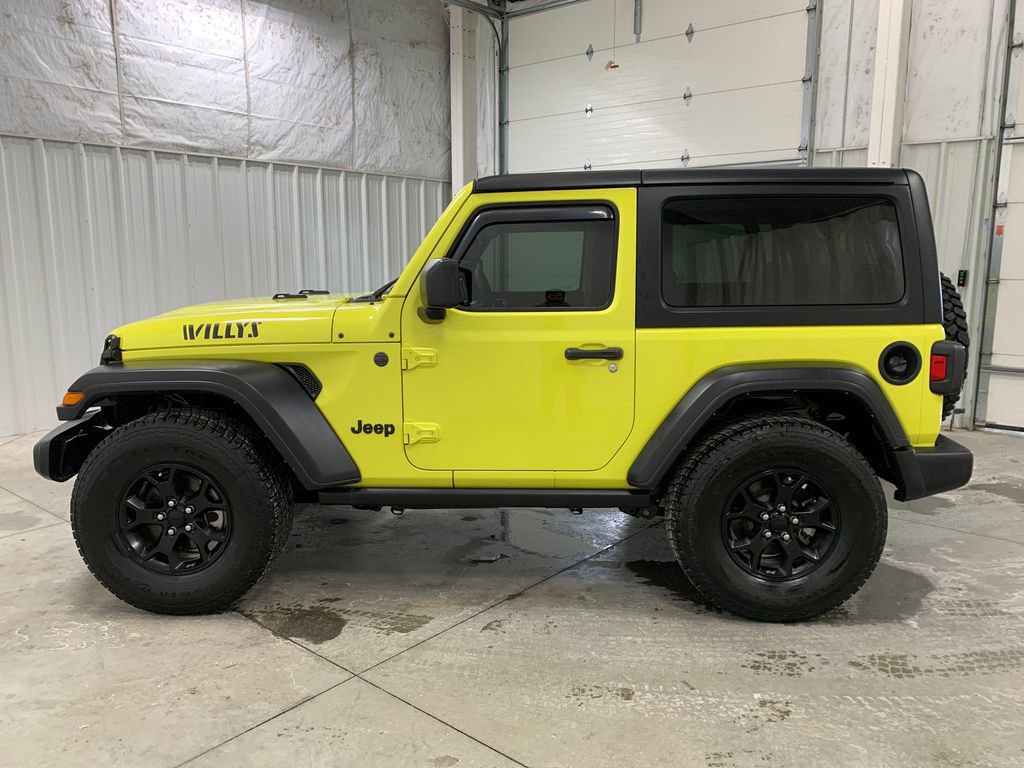 Used 2023 Jeep Wrangler Willys image 18