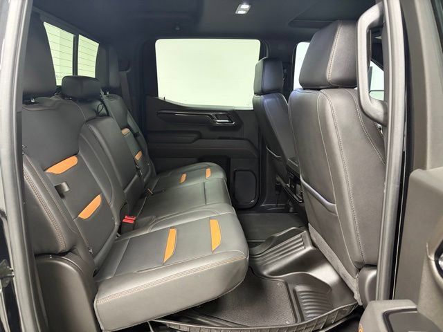Used 2025 GMC Sierra 1500 AT4 w/ Technology Package AWD/4WD image 50