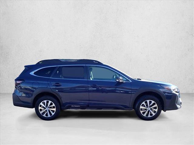 Certified 2025 Subaru Outback Premium AWD/4WD image 5