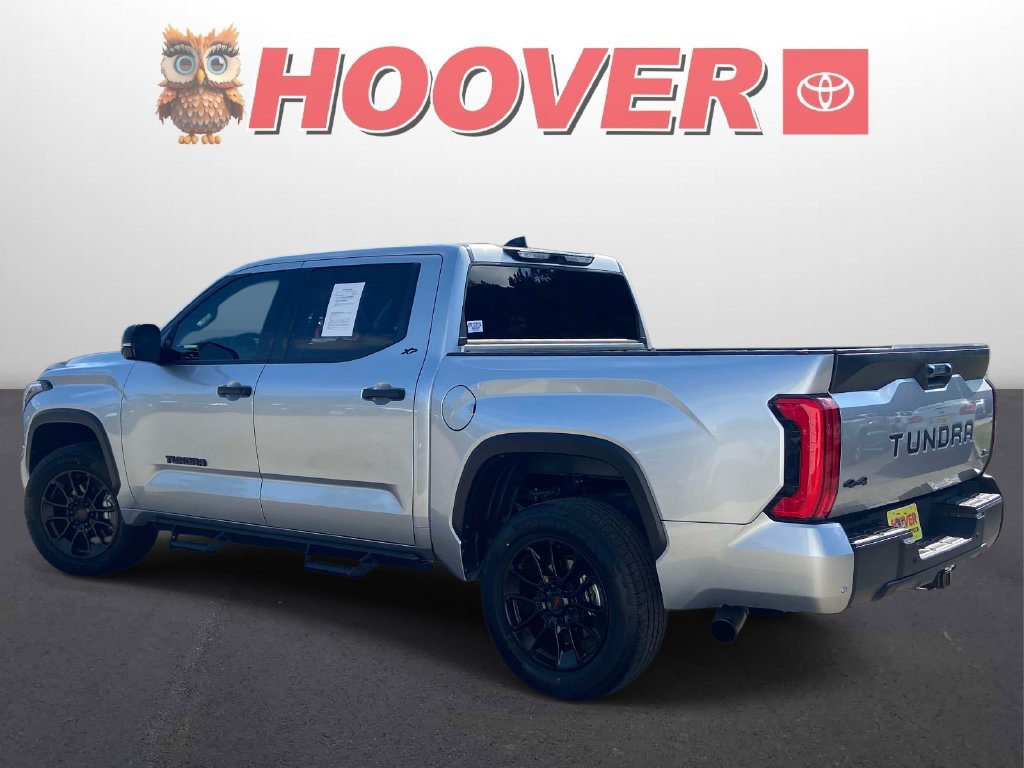 Used 2023 Toyota Tundra SR5 w/ SR5 Convenience Package AWD/4WD image 8