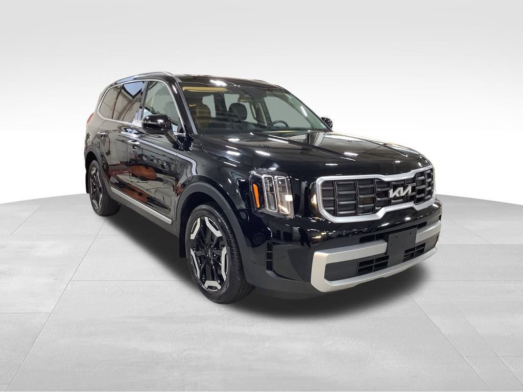 Certified 2023 Kia Telluride S w/ S Sunroof Package image 4