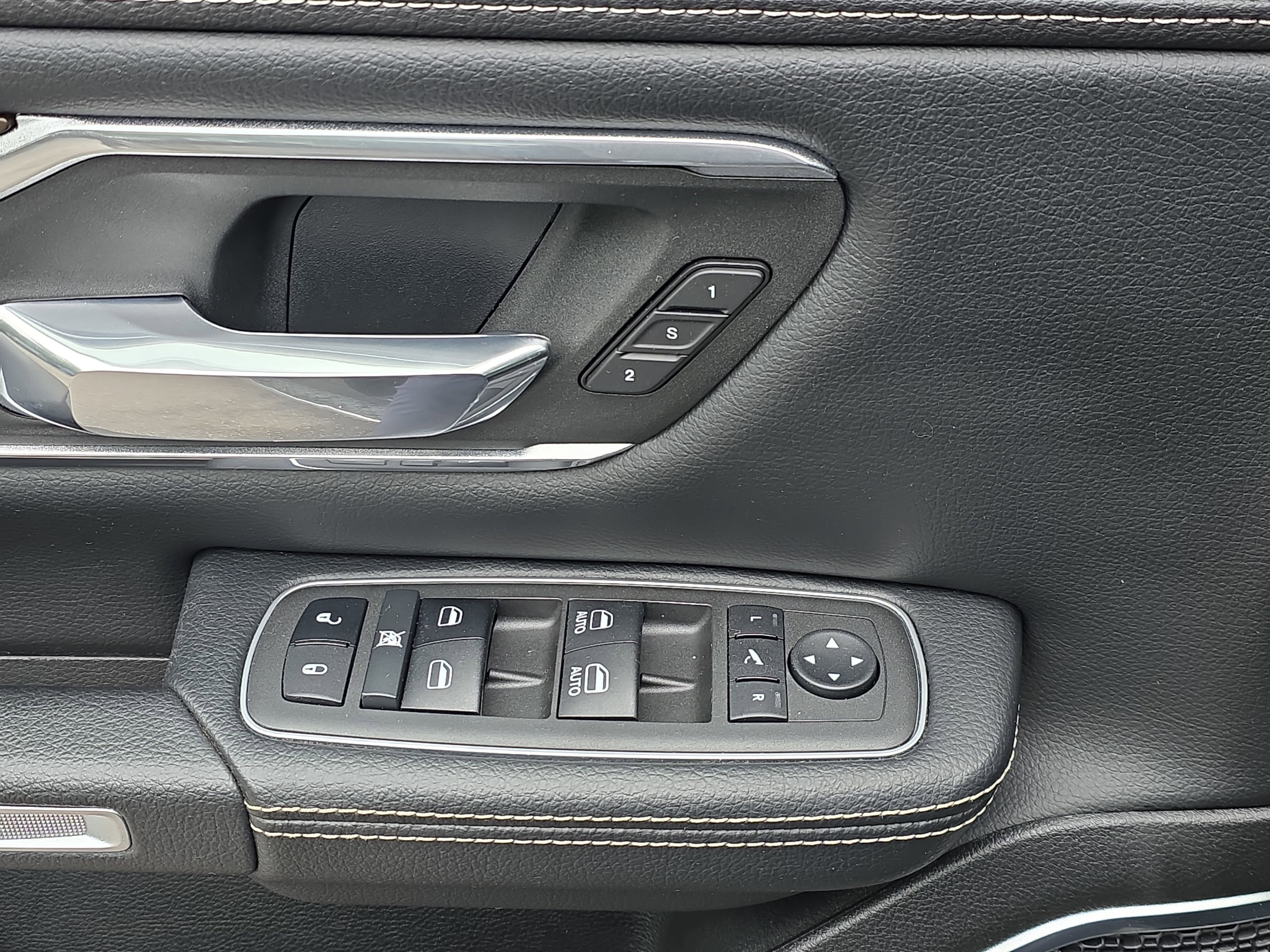 Certified 2022 RAM 1500 Laramie RWD image 25