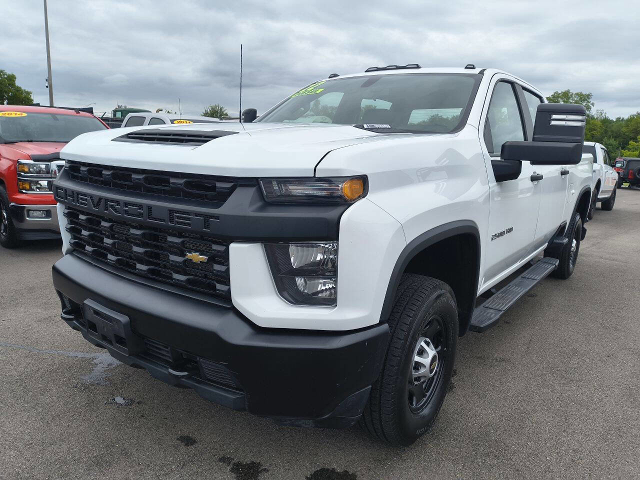 Used 2022 Chevrolet Silverado 2500 W/T image 2