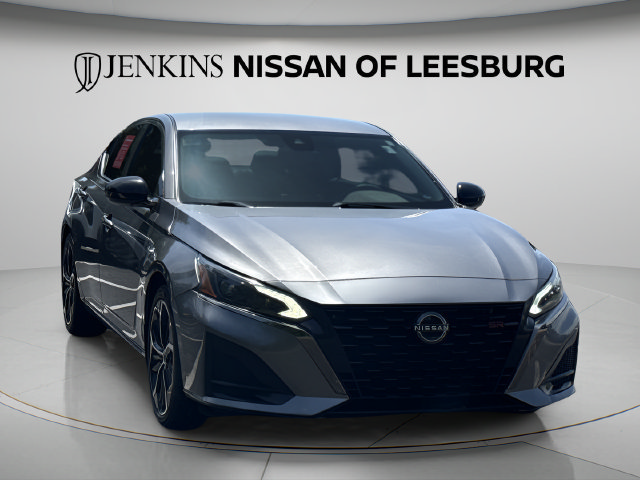 Certified 2024 Nissan Altima 2.5 SR FWD image 3