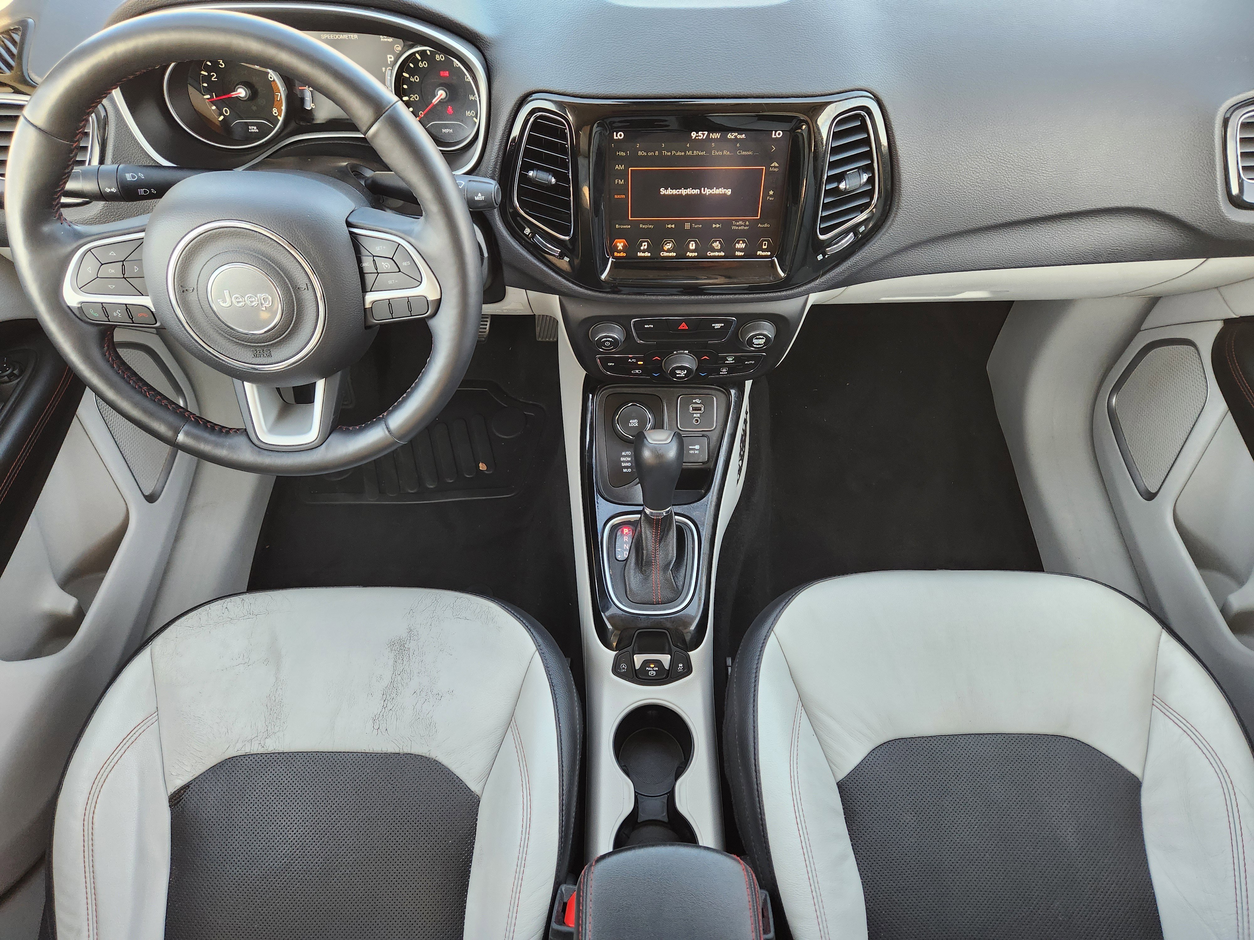 Used 2018 Jeep Compass Limited w/ Navigation Group image 25