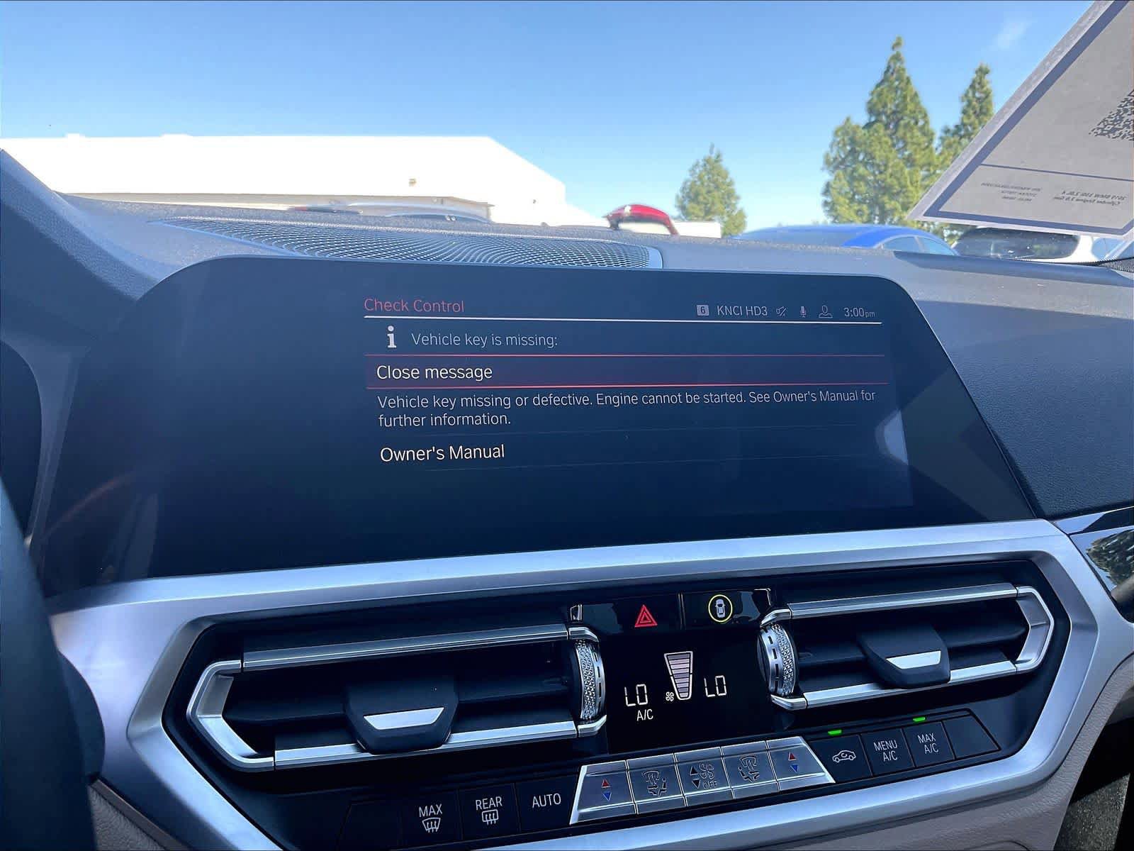 Used 2019 BMW 330i Sedan w/ Convenience Package image 22