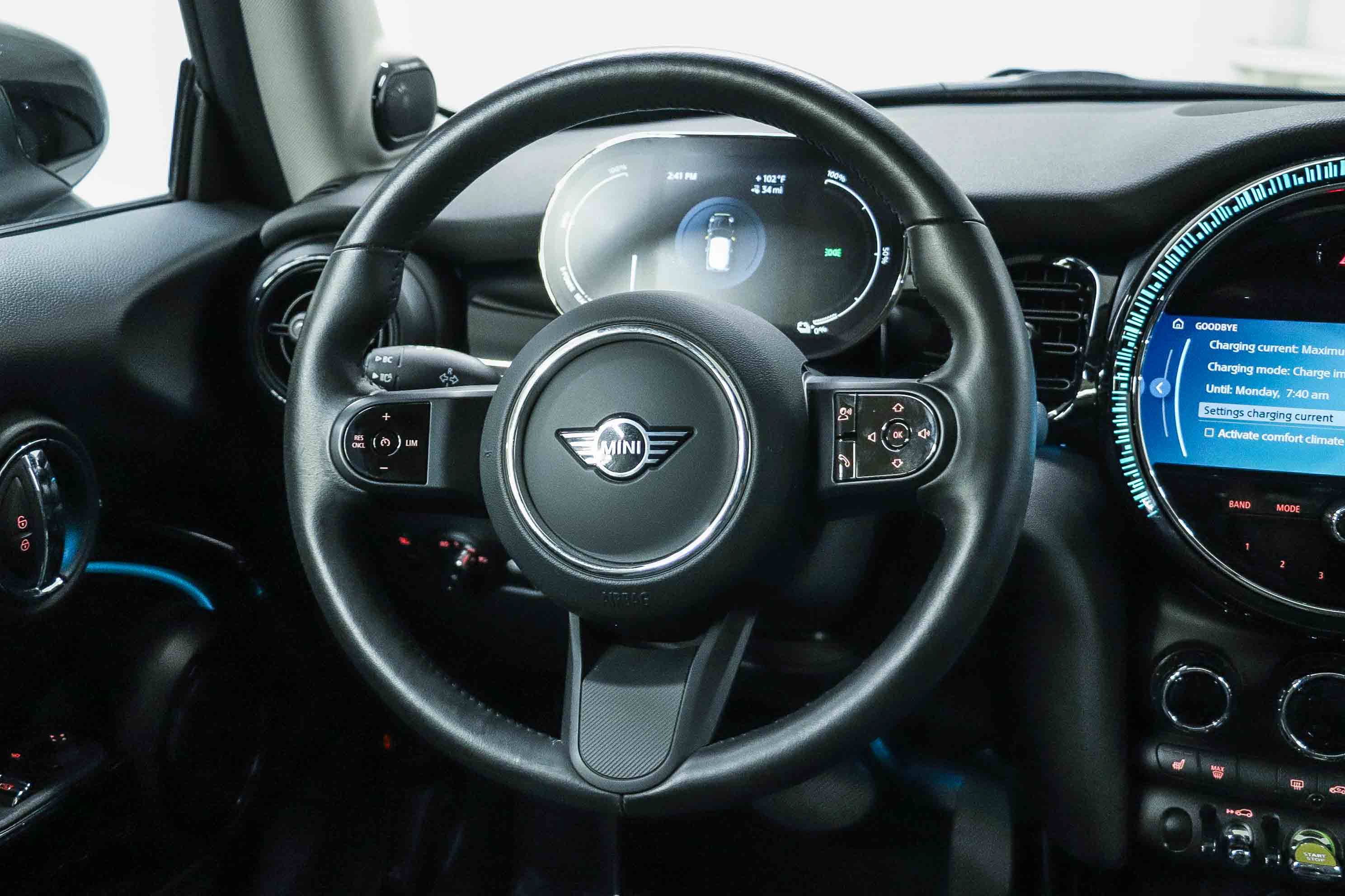 Used 2024 MINI Cooper SE FWD image 15