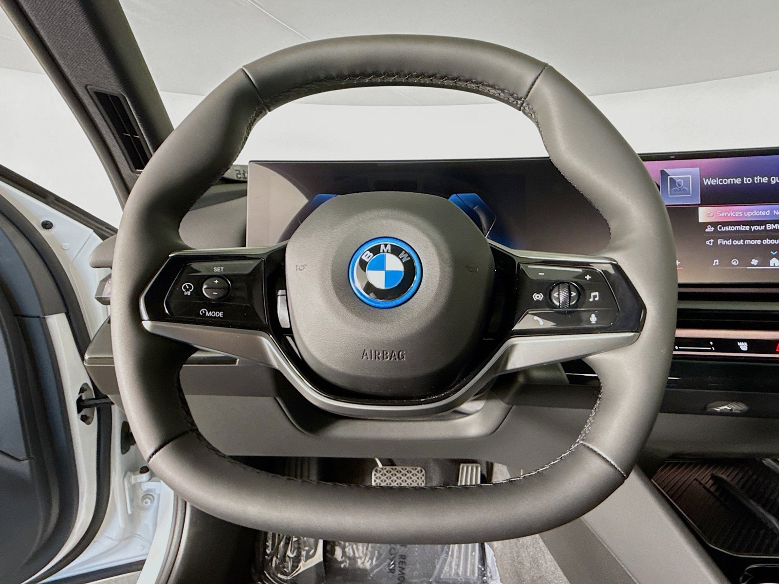 New 2027 BMW i5 eDrive40 RWD image 11