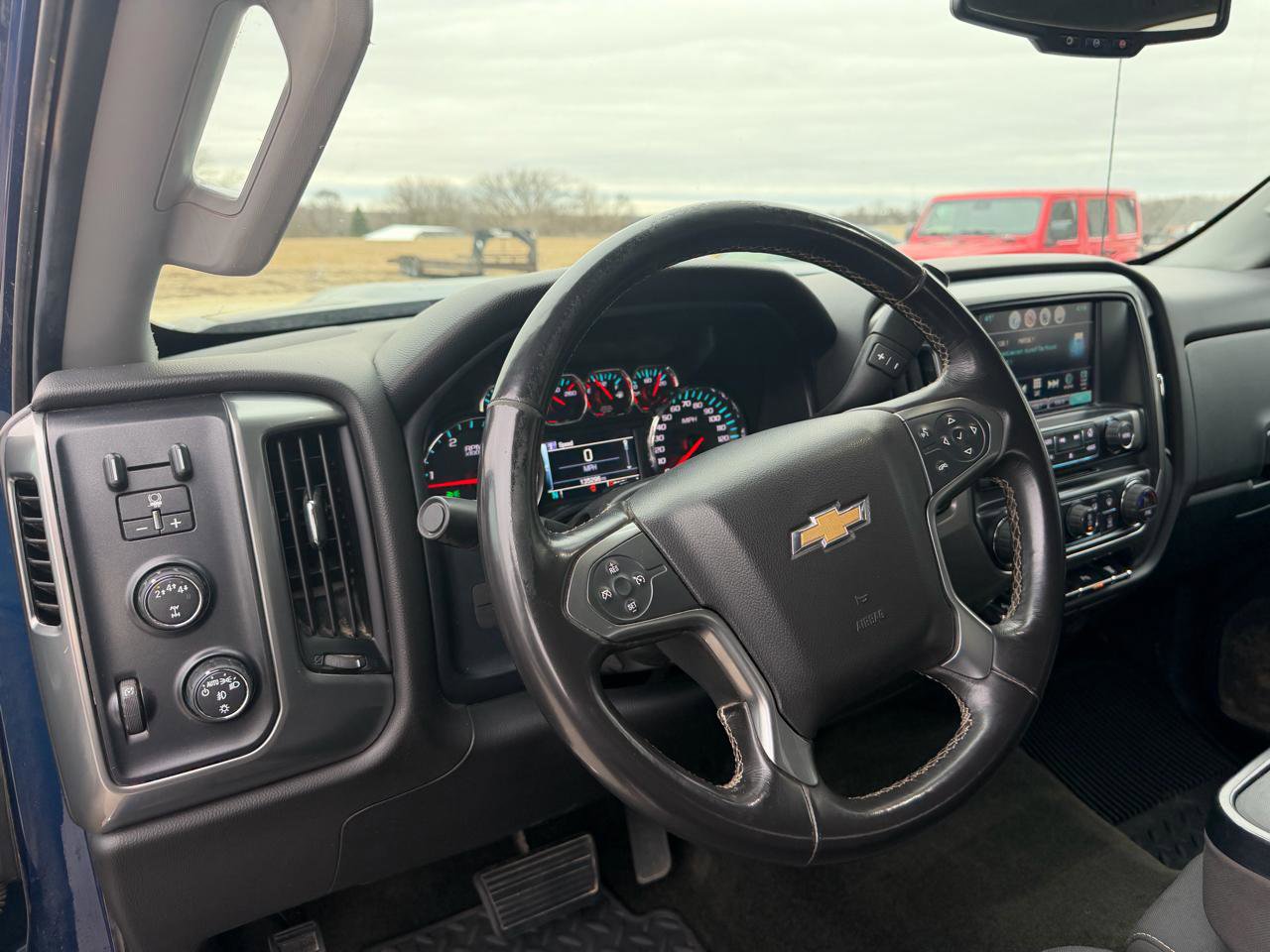 Used 2017 Chevrolet Silverado 2500 LT w/ LT Convenience Package image 19