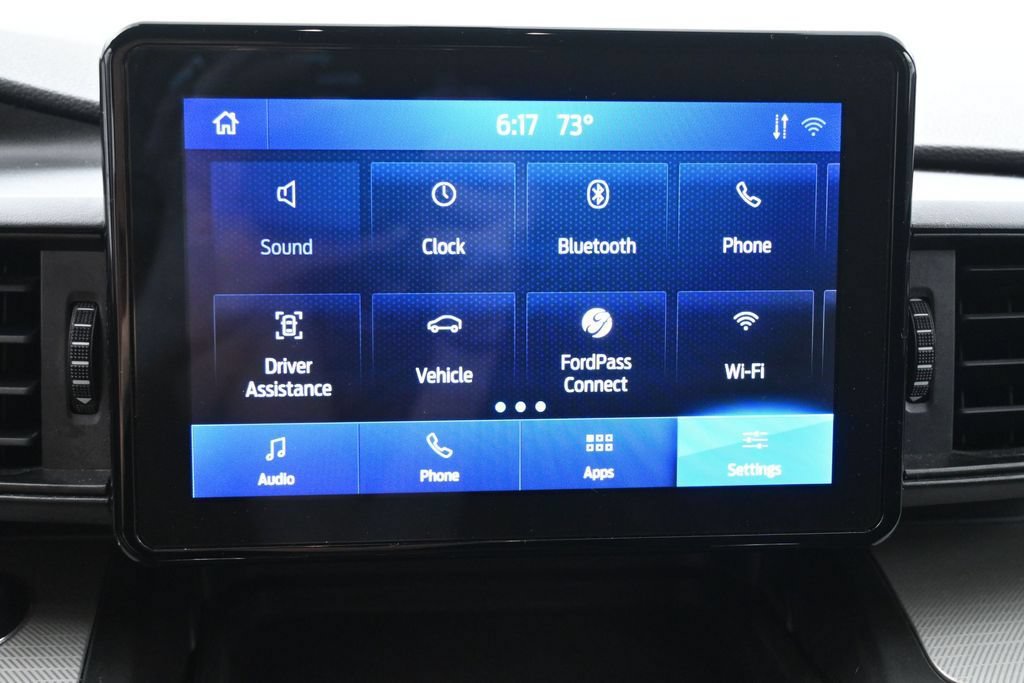 Used 2020 Ford Explorer XLT w/ Comfort Package AWD/4WD image 27