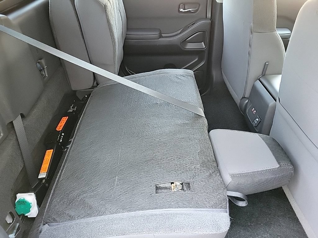 Certified 2024 Nissan Frontier SV w/ SV Convenience Package AWD/4WD image 15