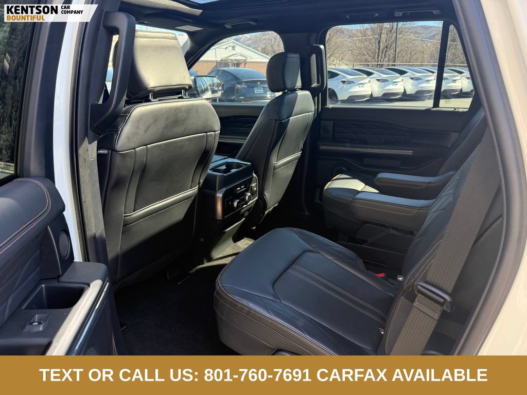 Used 2024 Ford Expedition Platinum AWD/4WD image 34
