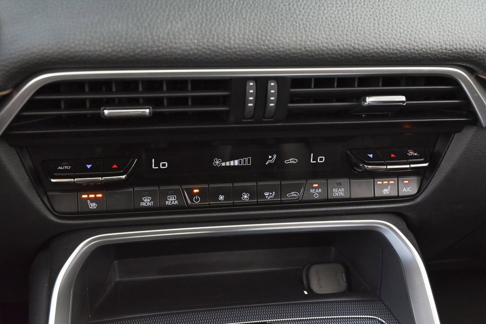 Used 2025 MAZDA CX-90 3.3 Turbo w/ Preferred Package image 35