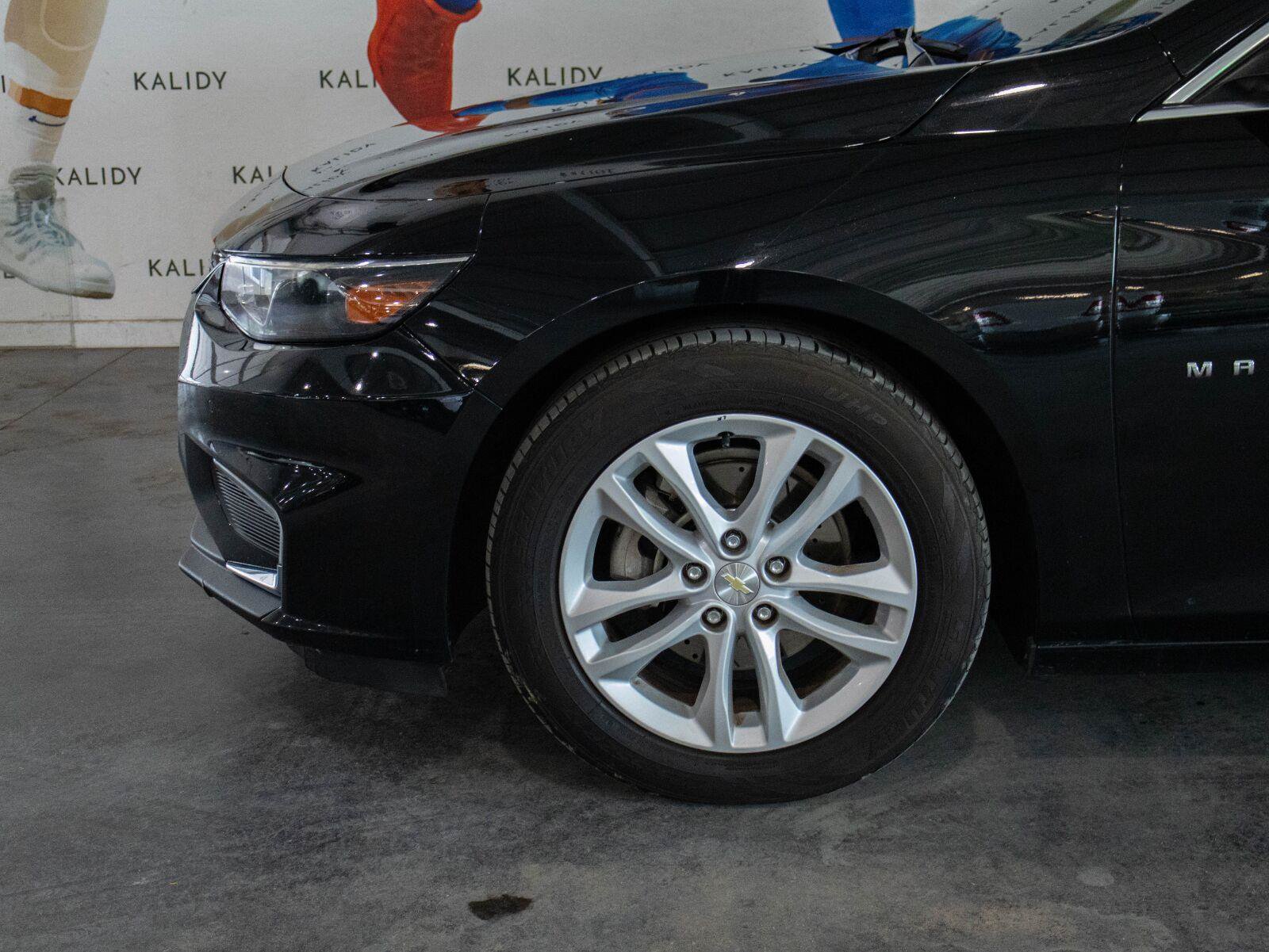Used 2018 Chevrolet Malibu LT w/ Driver Confidence Package FWD image 15