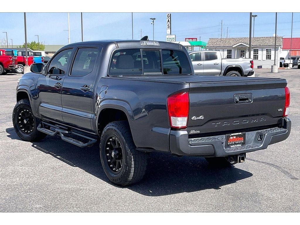 Used 2017 Toyota Tacoma SR w/ Tow Package AWD/4WD image 13