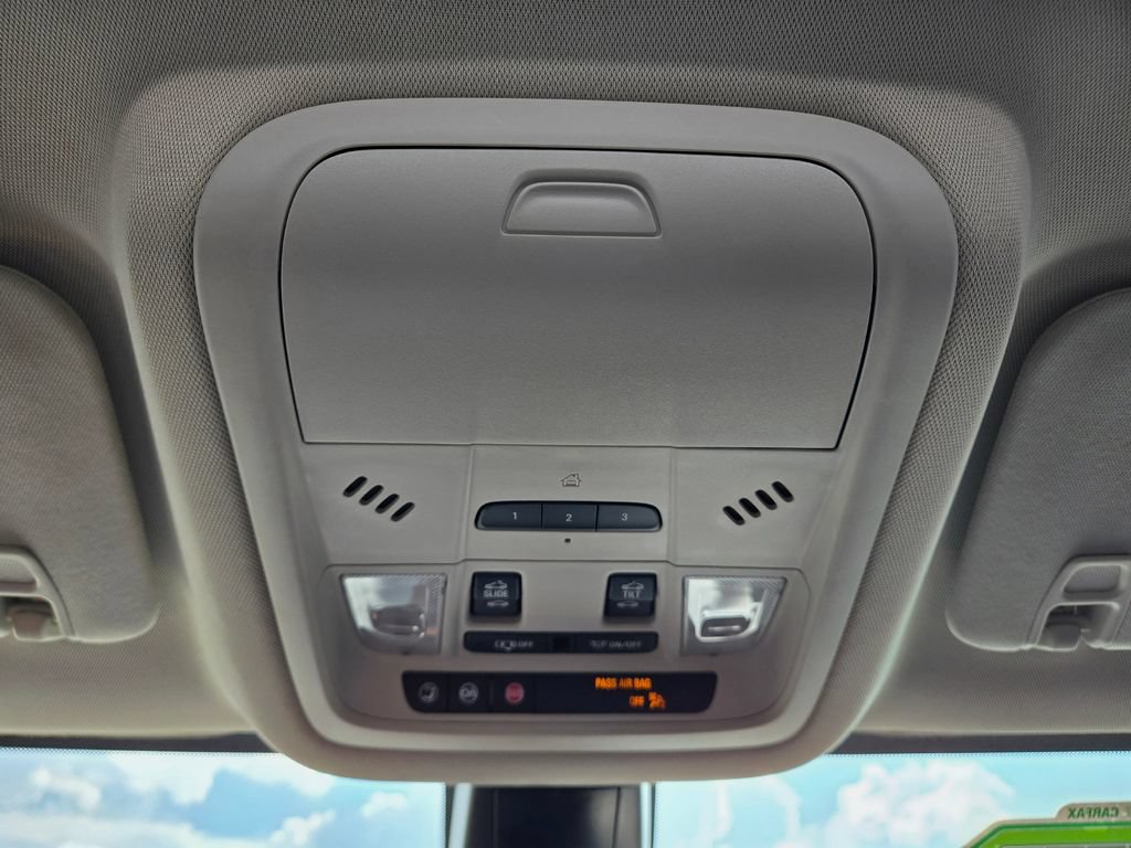 Used 2020 GMC Acadia Denali w/ Technology Package FWD image 45