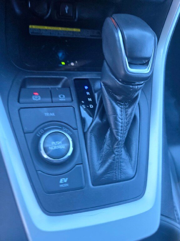 Used 2021 Toyota RAV4 XSE image 18