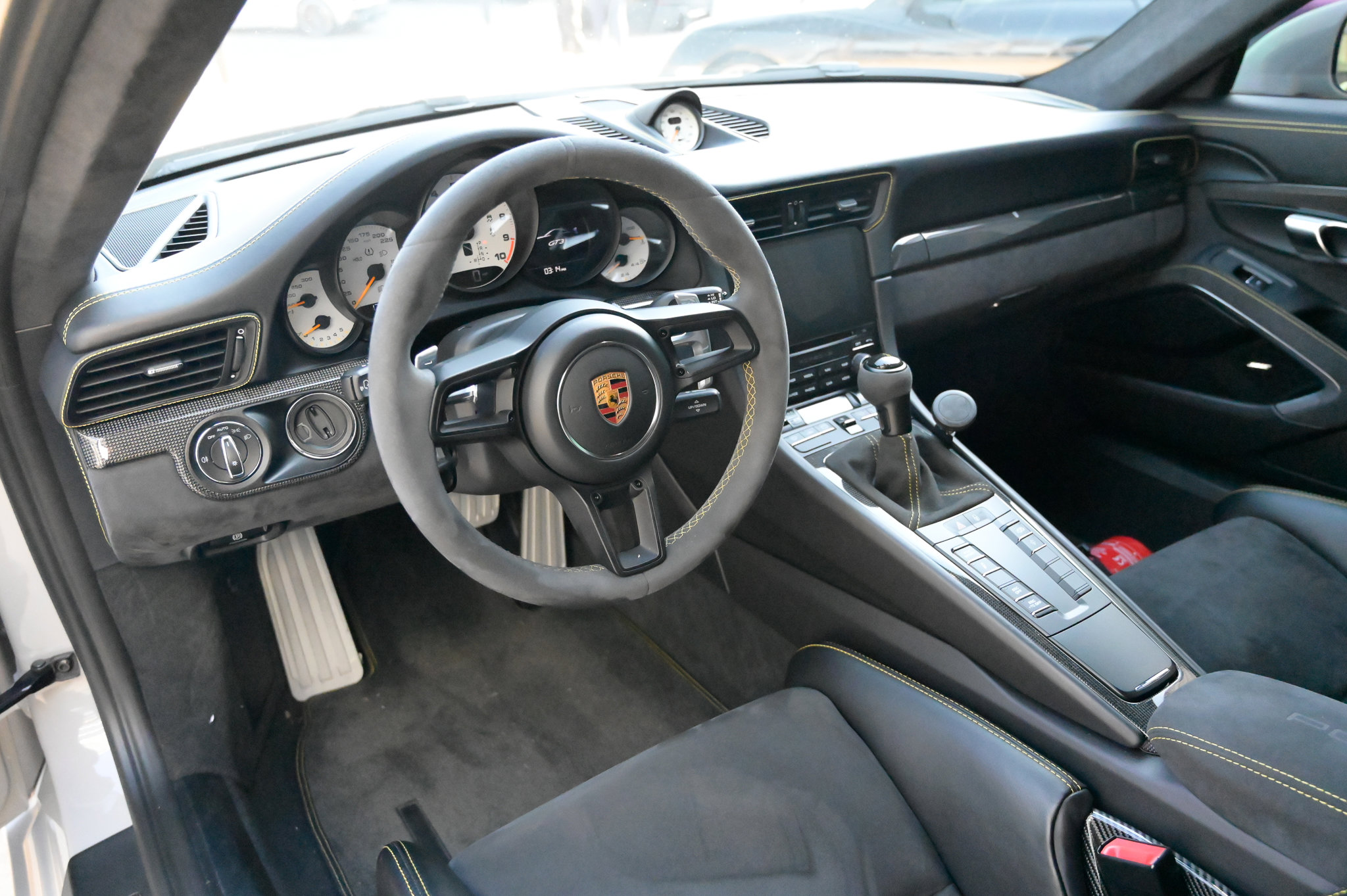 Used 2018 Porsche 911 GT3 image 16