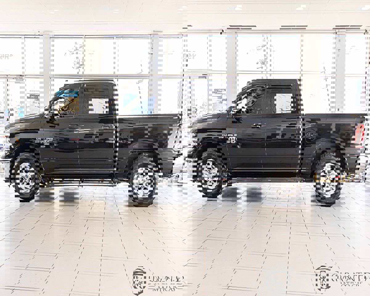 Used 2020 RAM 1500 Classic SLT w/ Luxury Group image 6