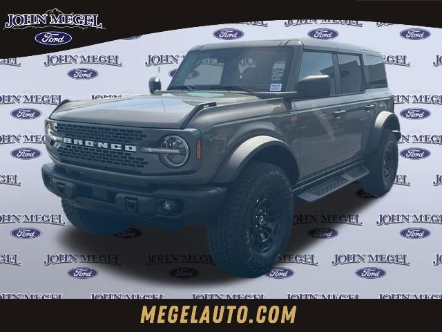 New 2026 Ford Bronco Badlands AWD/4WD video 1