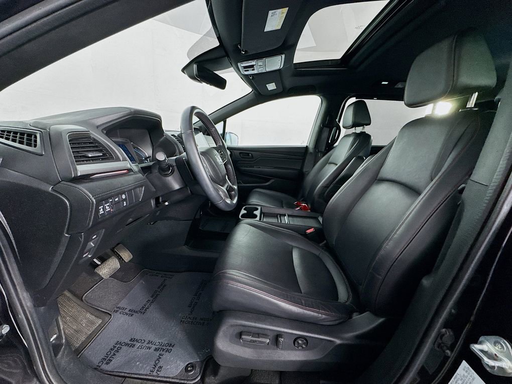 Used 2024 Honda Odyssey Sport image 15