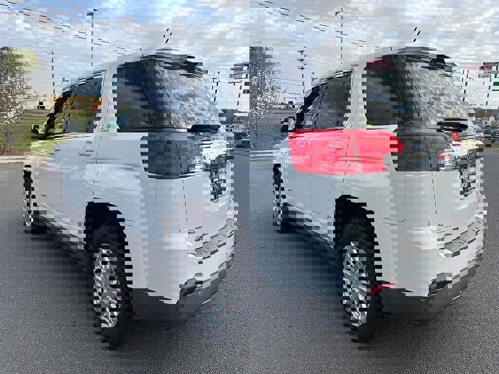 Used 2014 GMC Terrain SLE image 5