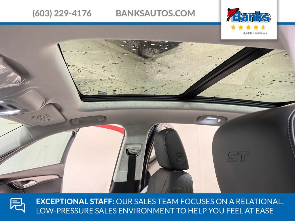 New 2026 Buick Envision Sport Touring AWD/4WD image 12