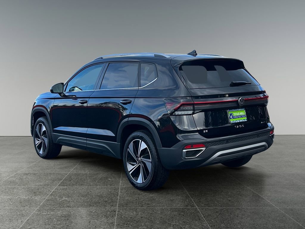 Used 2025 Volkswagen Taos SE AWD/4WD image 5