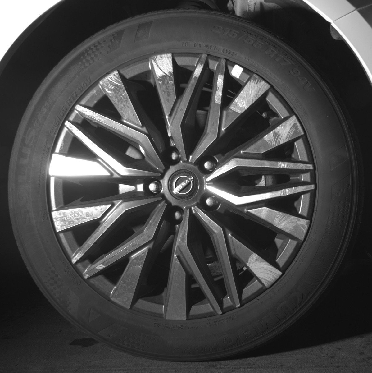 Used 2025 Nissan Altima 2.5 SV FWD image 13