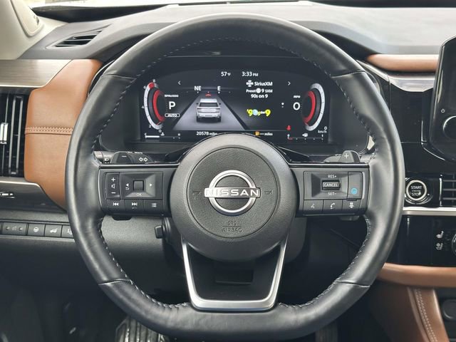 Used 2024 Nissan Pathfinder Platinum w/ Black Appearance Package image 24