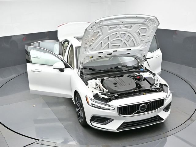 Used 2023 Volvo S60 B5 Ultimate w/ Climate Package image 48