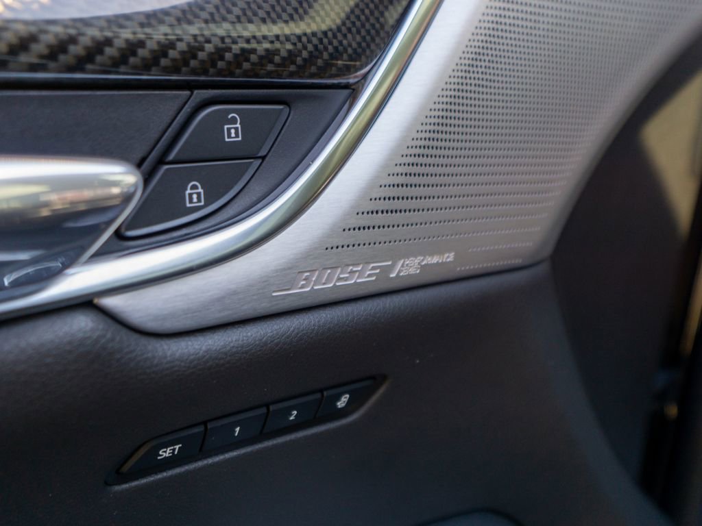 Used 2021 Cadillac XT6 Sport w/ LPO, ONYX Package image 19