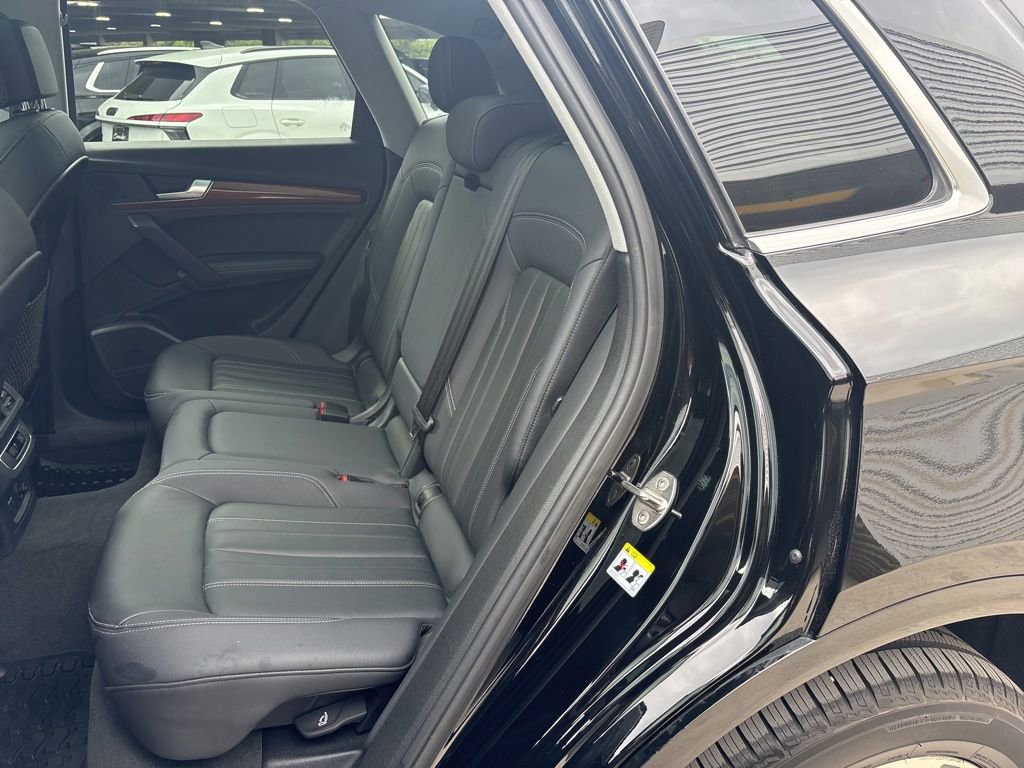 Used 2023 Audi Q5 2.0T Premium Plus w/ Premium Plus Package image 14