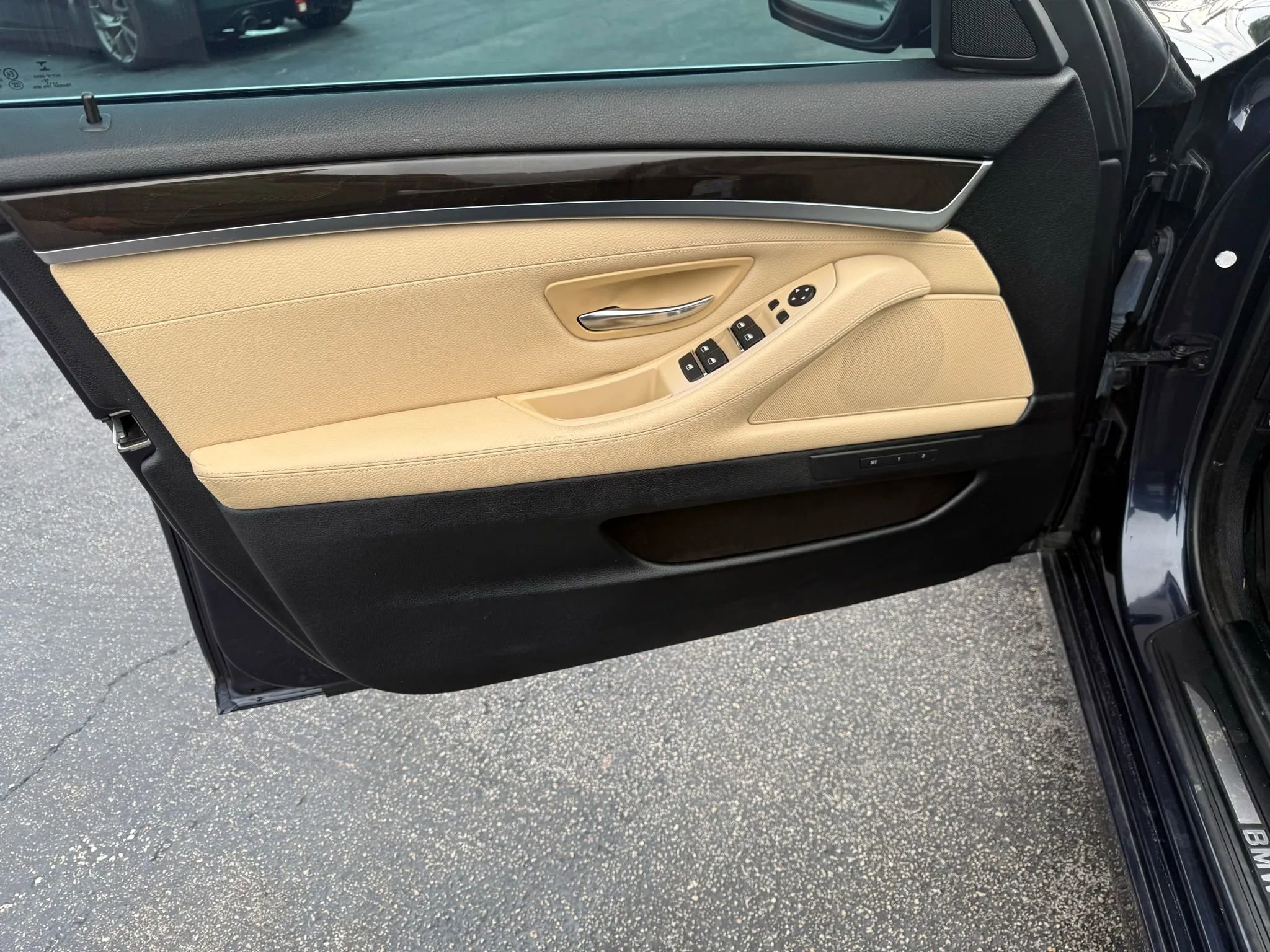 Used 2016 BMW 528i Sedan image 12