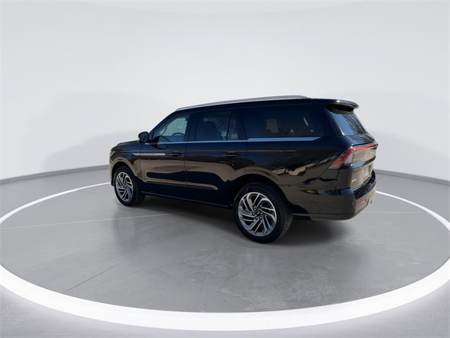 New 2025 Lincoln Navigator Reserve image 6