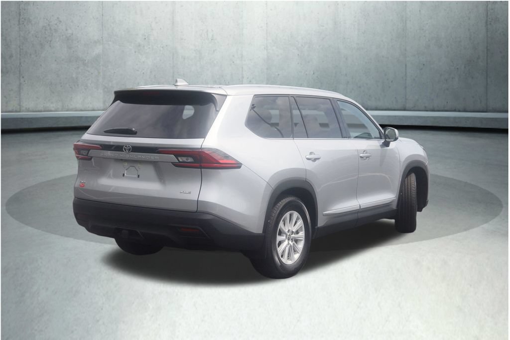 Used 2025 Toyota Grand Highlander AWD image 15