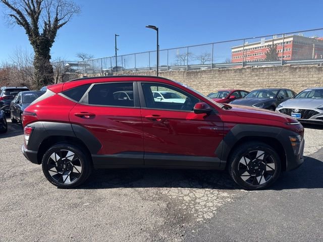 Used 2024 Hyundai Kona SEL image 10