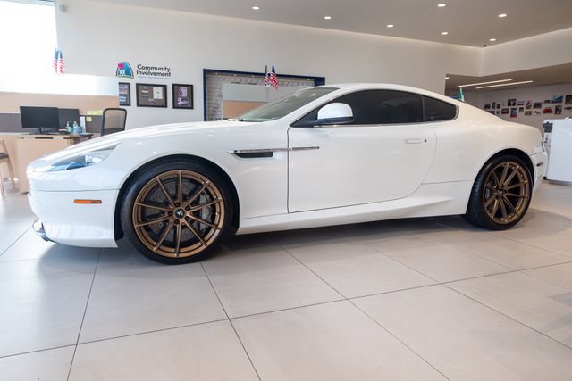 Used 2012 Aston Martin Virage Coupe RWD image 27