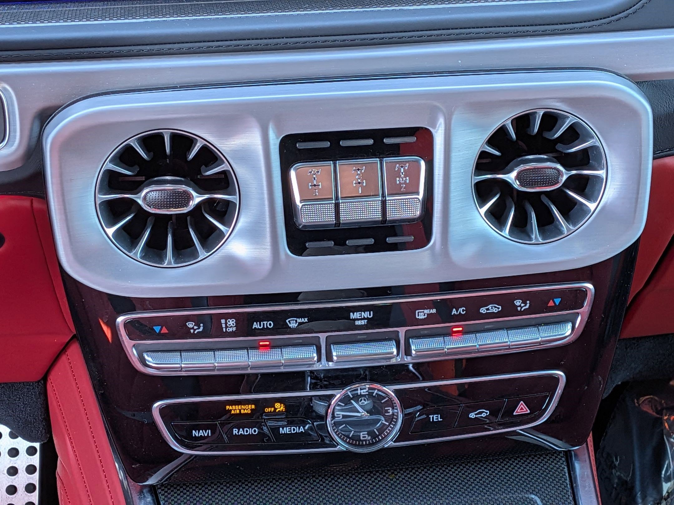 Certified 2021 Mercedes-Benz G 550 image 27