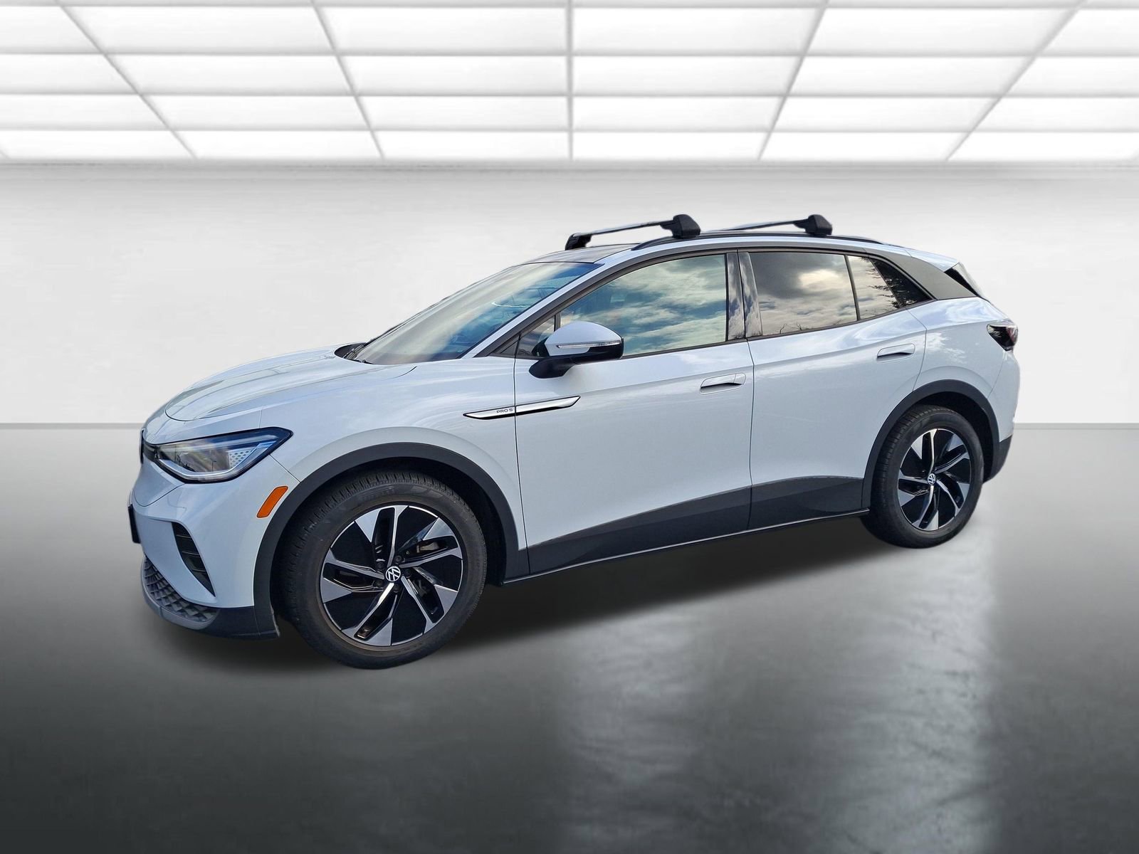 Used 2021 Volkswagen ID.4 Pro S image 4