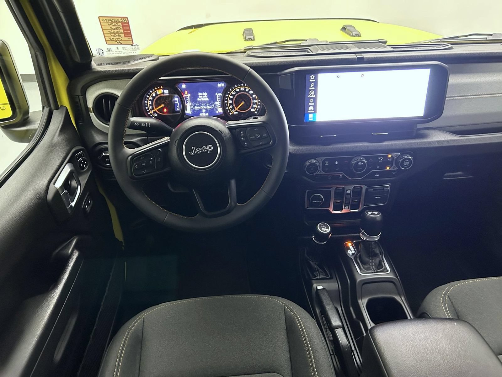 Used 2024 Jeep Wrangler Unlimited Sport AWD/4WD image 14