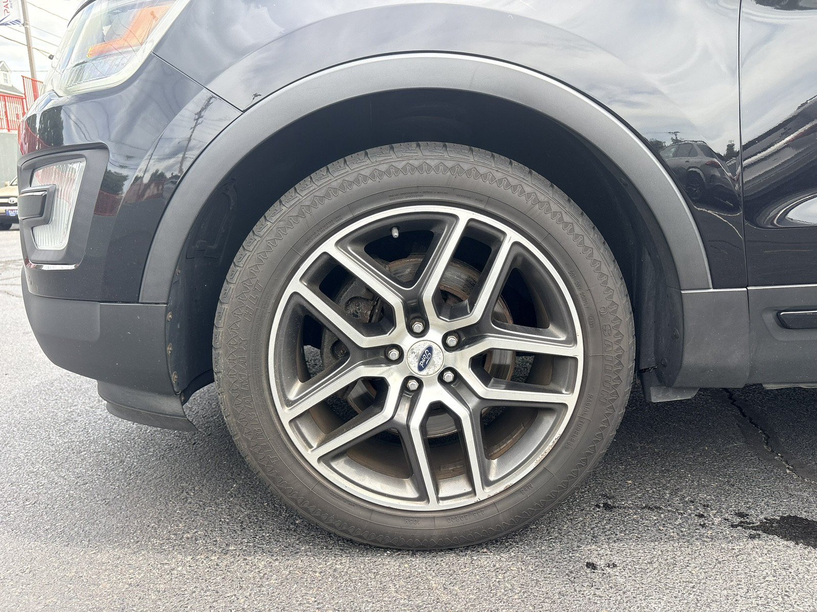 Used 2016 Ford Explorer Sport w/ Equipment Group 401A AWD/4WD image 9