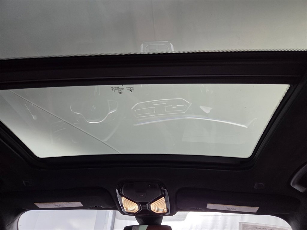 Used 2021 BMW X5 M w/ Competition Package image 22