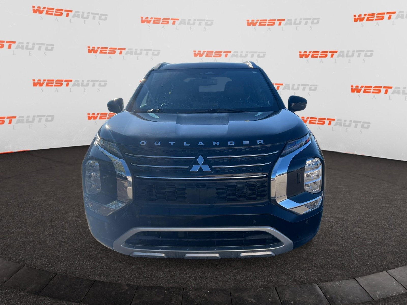 Used 2022 Mitsubishi Outlander SEL image 8