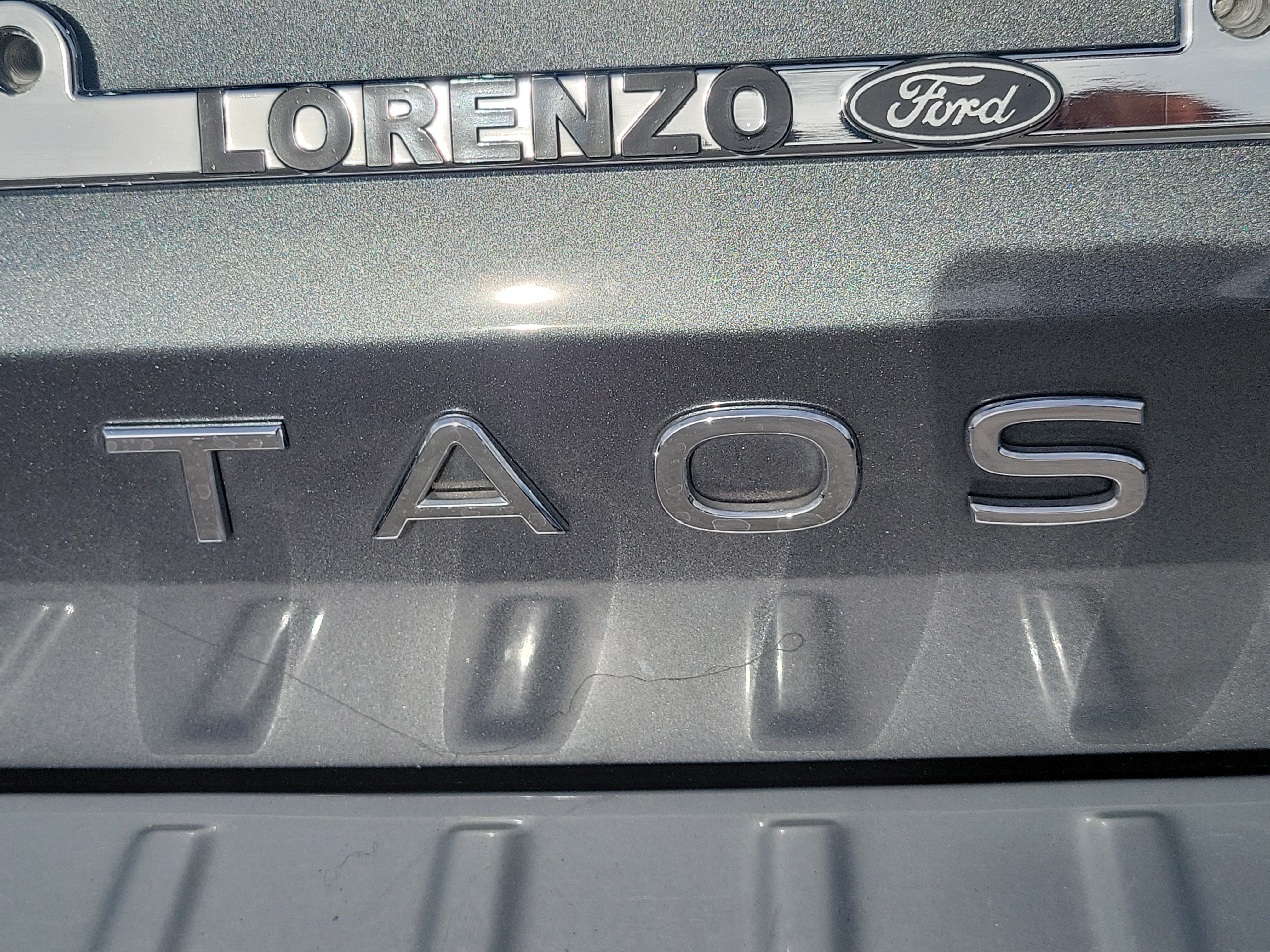 Used 2025 Volkswagen Taos S FWD image 32