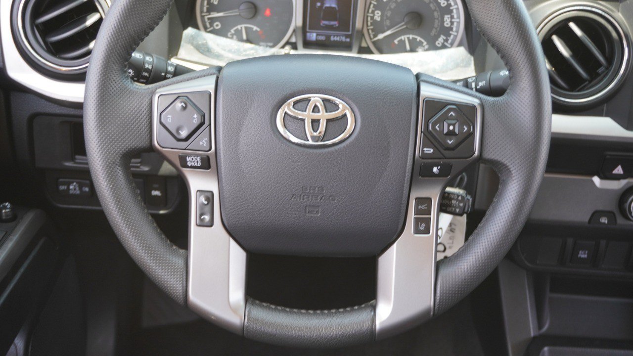 Used 2019 Toyota Tacoma SR5 RWD image 25