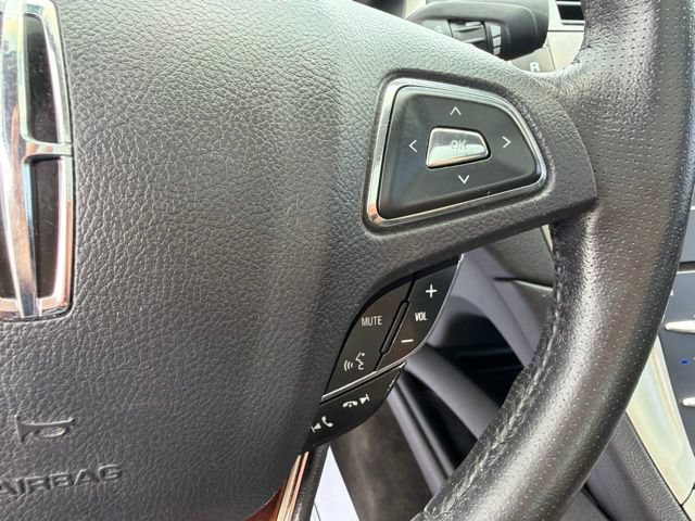 Used 2014 Lincoln MKZ AWD image 13