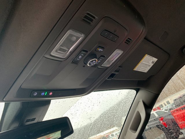 Used 2021 Chevrolet Suburban Z71 w/ Z71 Off-Road Package image 19